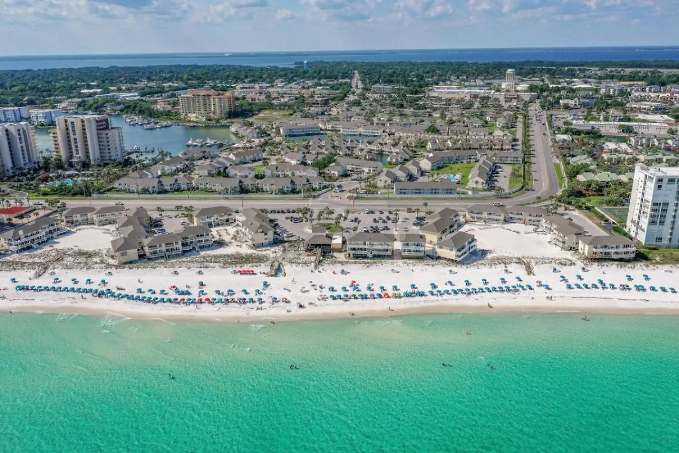 Sandpiper Cove Unit 2063 Private Beach Access Destin Holiday home