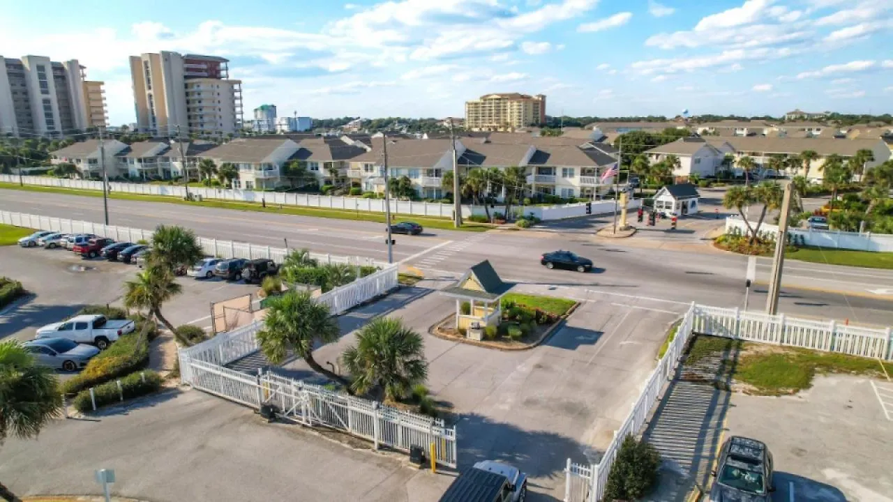 Sandpiper Cove Unit 2063 Private Beach Access Destin Holiday home